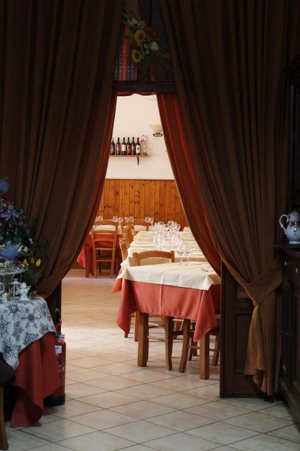 Вілла Il Capriolo Tavernelle  Екстер'єр фото